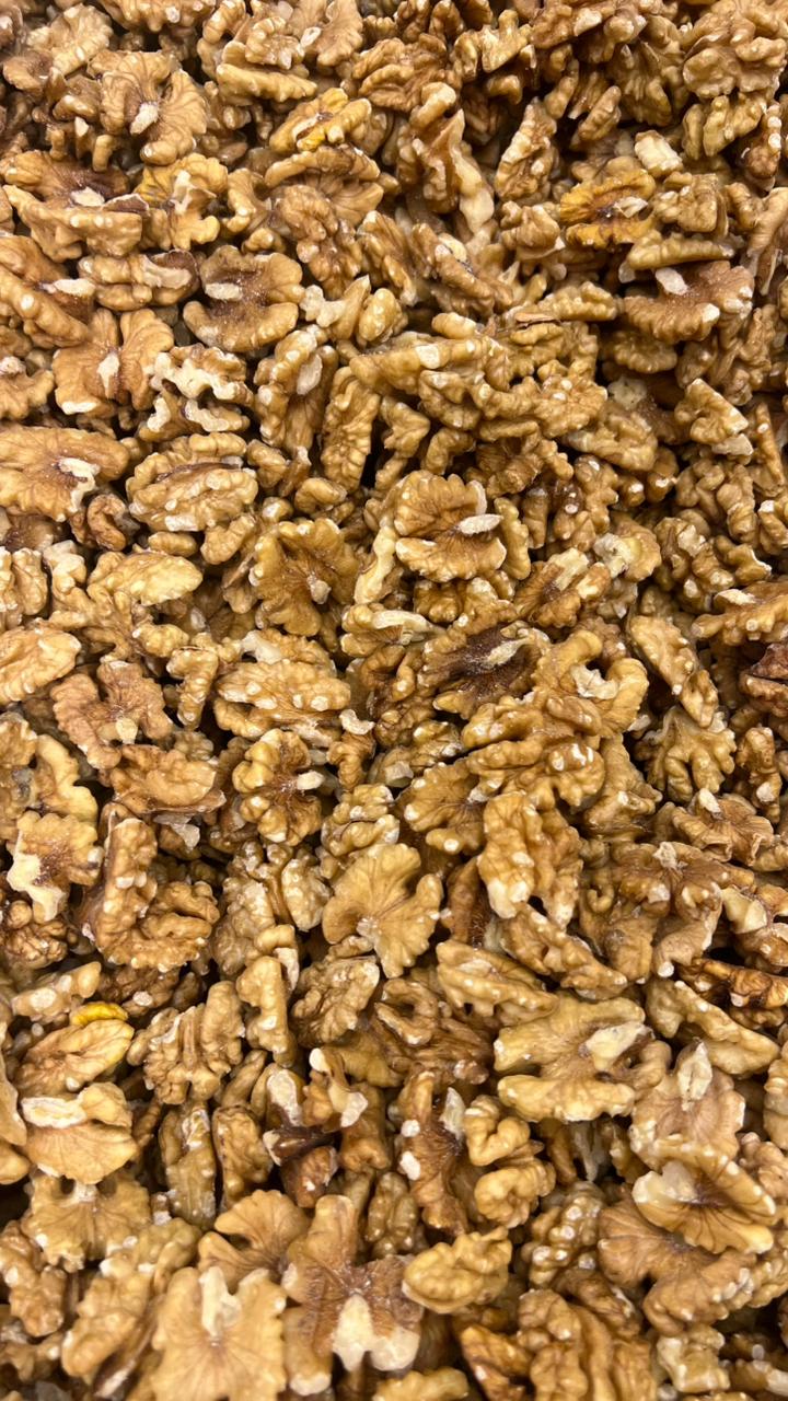 Kashmiri Akhroot W/O Shell