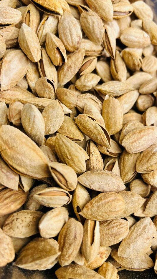 Mungphali Badam With Shell